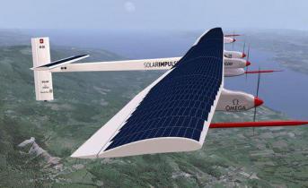 Модель самолета на солнечных батареях